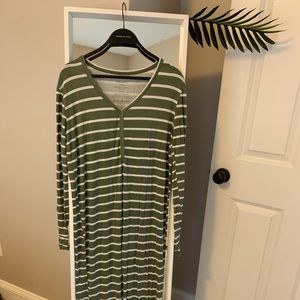 Posh Peanut Dress (Small) NWOT
